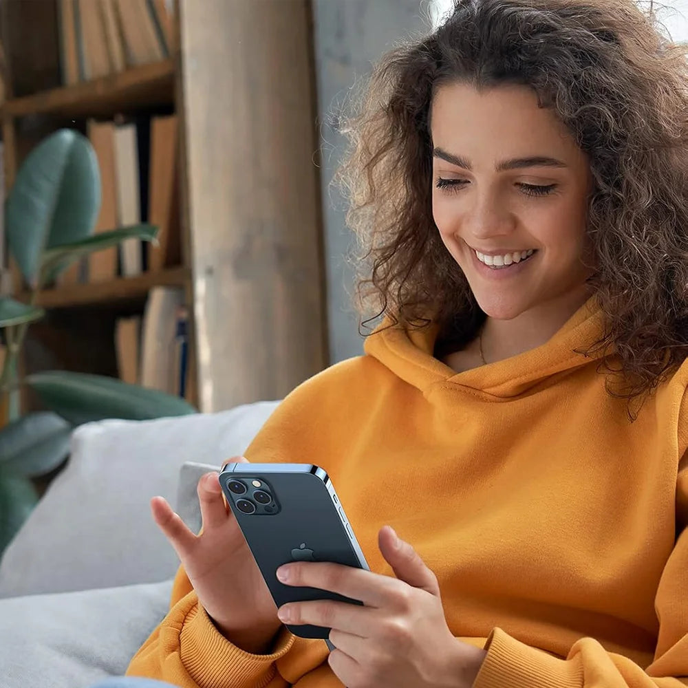 Cable Lightning a USB C UGREEN es la opción perfecta para usuarios de Apple que buscan carga rápida y transferencia de datos de alta velocidad.