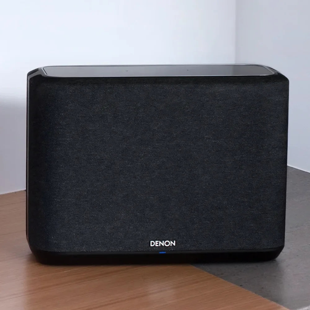 bocina Bluetooth inteligente Denon Home 250 ofrece un audio nítido, con bajos profundos y un balance perfecto en todas las frecuencias