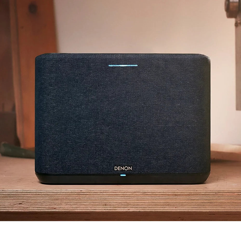 bocina Bluetooth inteligente Denon Home 250 ofrece un audio nítido, con bajos profundos y un balance perfecto en todas las frecuencias