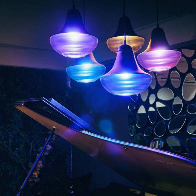 Foco WiFi SHELLY Multicolor te permite controlar la iluminación desde cualquier lugar, ajustar colores, programar horarios y mejorar la eficiencia energética de tu hogar