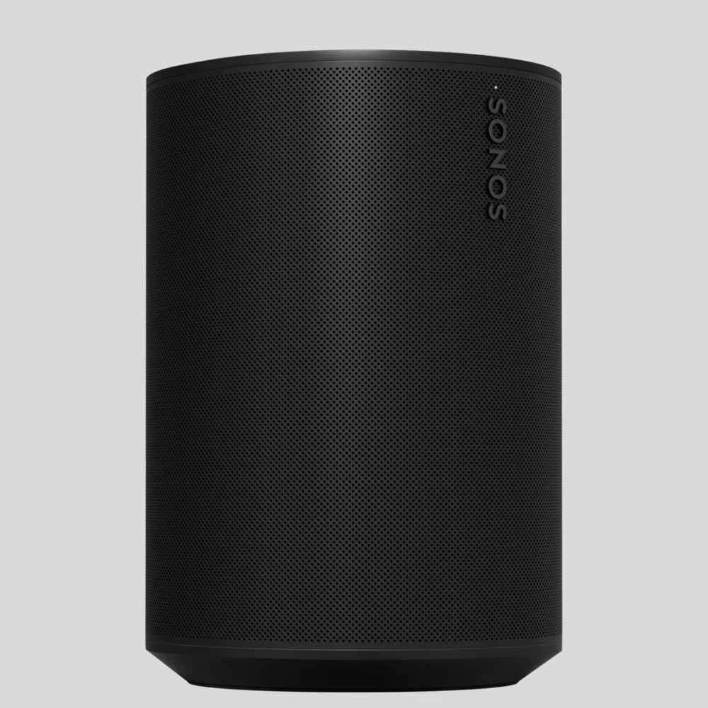 La Sonos Era 100 es una bocina inteligente compacta que combina un diseño elegante con tecnología avanzada para ofrecer un sonido estéreo nítido y potente en cualquier habitación.