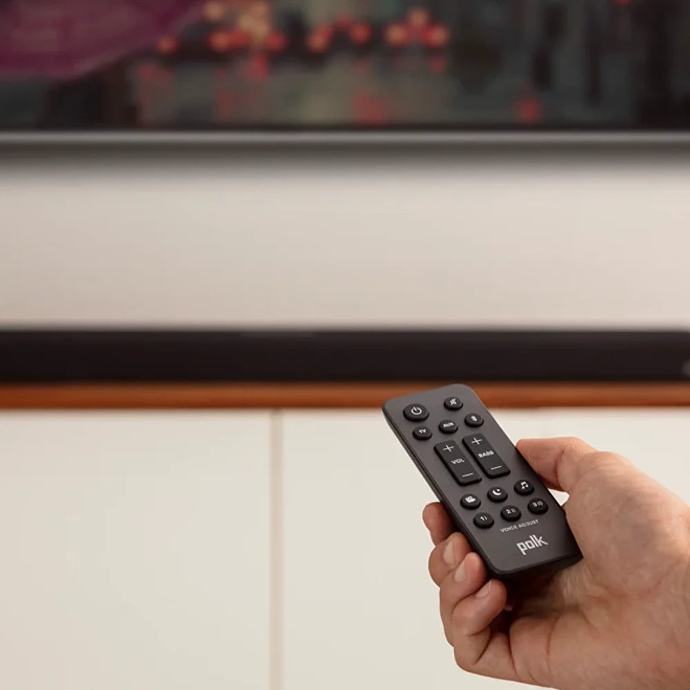 Barra de sonido Polk Signa S4 está equipada con tecnología Dolby Atmos, un potente subwoofer inalámbrico y el exclusivo sistema VoiceAdjust™