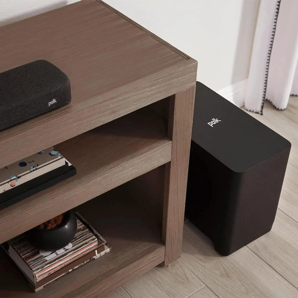 subwoofer para barra de sonido Polk React está diseñado para agregar un impacto de alto rendimiento, profundo y realista a tu música, películas y videojuegos